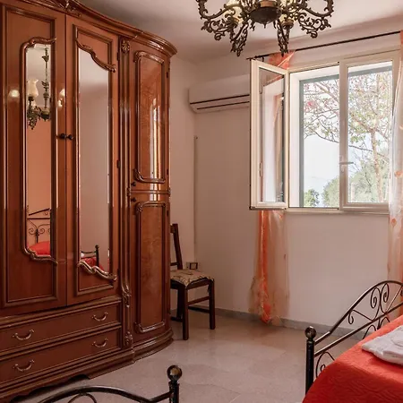 Apartment Casa Leonardo Licata